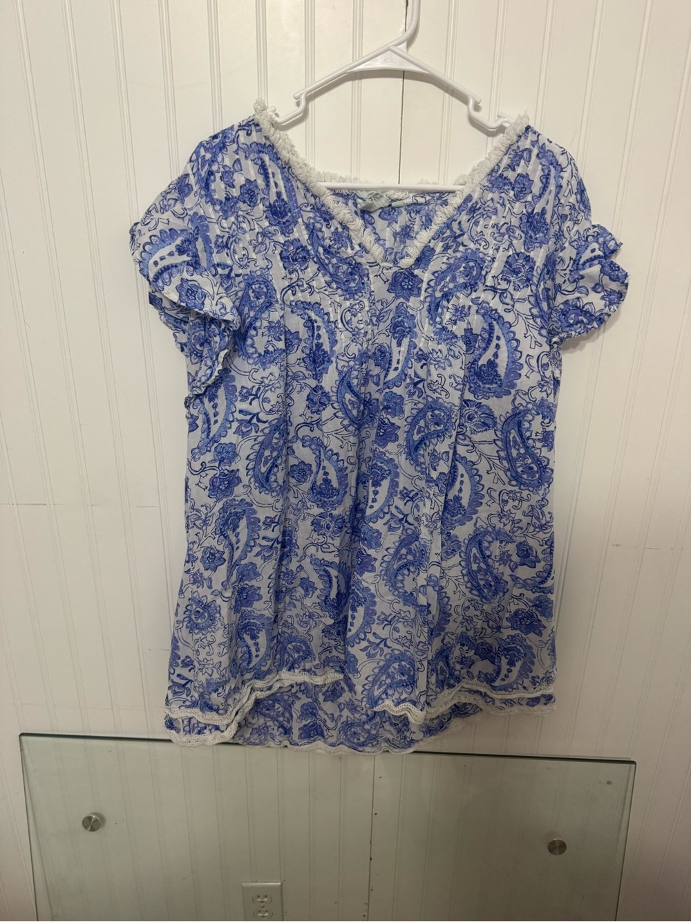Blue Paisley V-Neck Short Sleeve Tunic Top